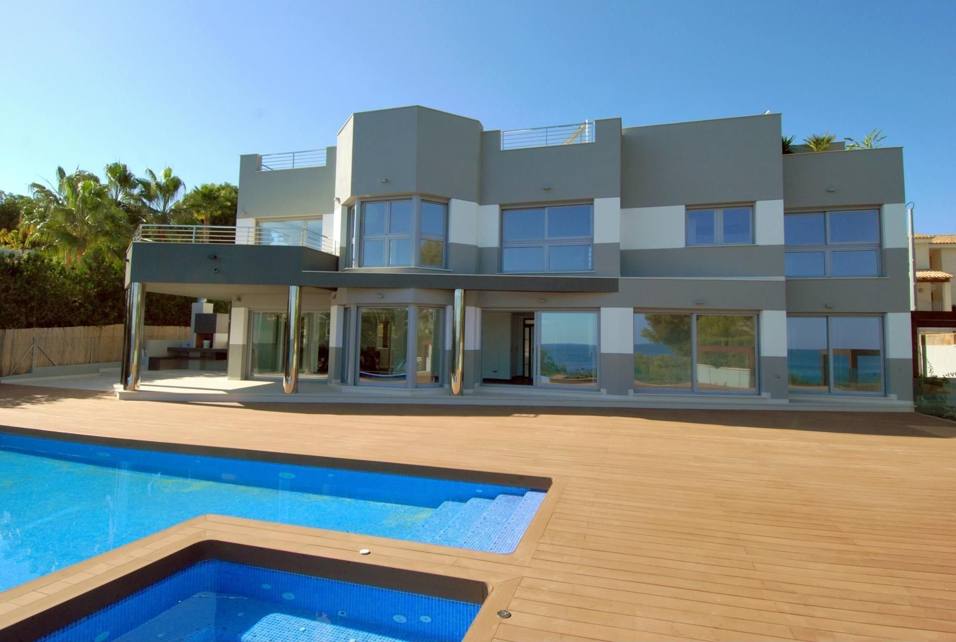 Villa i Calpe, Alicante, Spanien 5 sovrum, 520 kvm. Nr. 95722