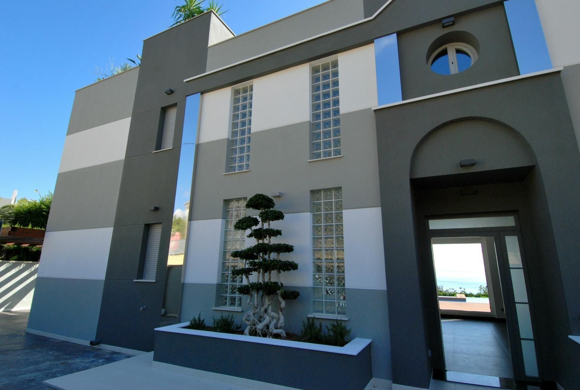 Villa i Calpe, Alicante, Spanien 5 sovrum, 520 kvm. Nr. 95722