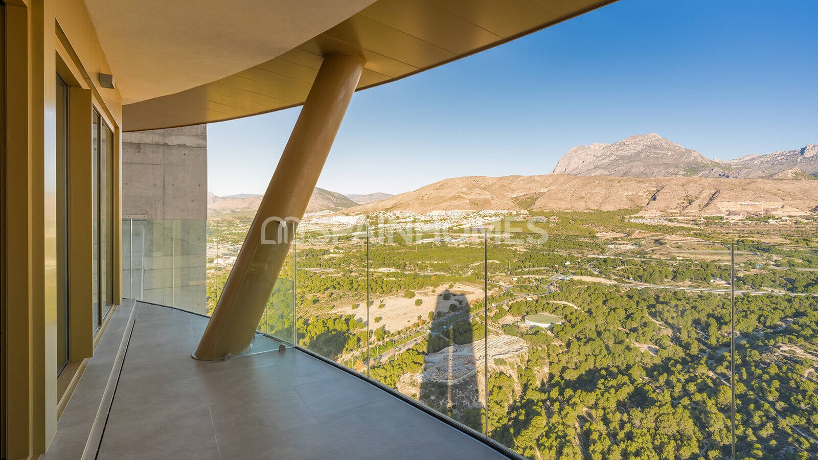 Apartment in Benidorm, Alicante, Spain 3 bedrooms, 176 sq.m. No. 52430