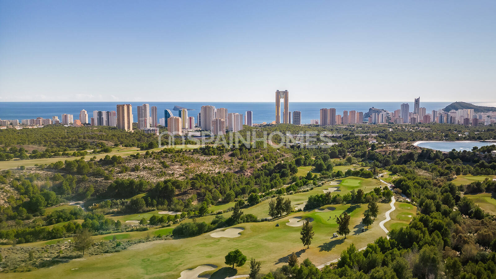 Apartment in Benidorm, Alicante, Spain 3 bedrooms, 176 sq.m. No. 52430