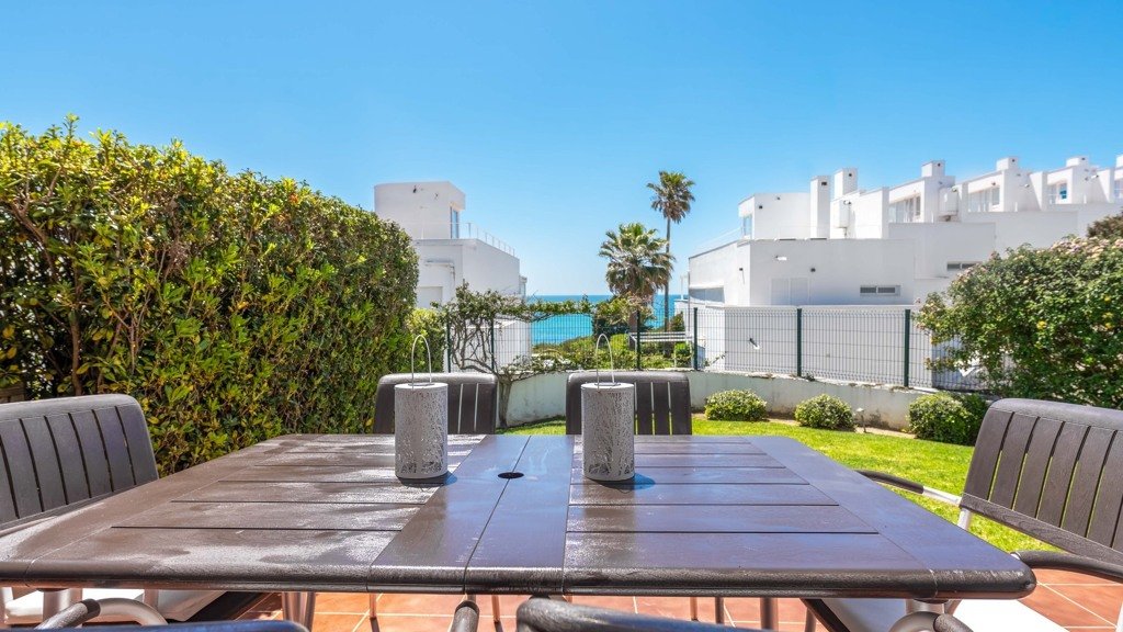 Talo Conil de la Frontera, Cadiz, Espanja 4 makuuhuonetta, 270 m2 No. 113425