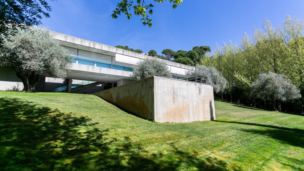 Villa in Cebreros, Avila, Spain 5 bedrooms, 696 sq.m. No. 105805