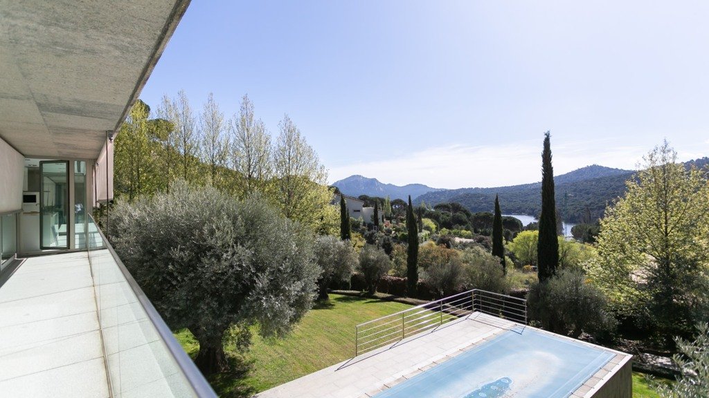 Villa in Cebreros, Avila, Spain 5 bedrooms, 696 sq.m. No. 105805
