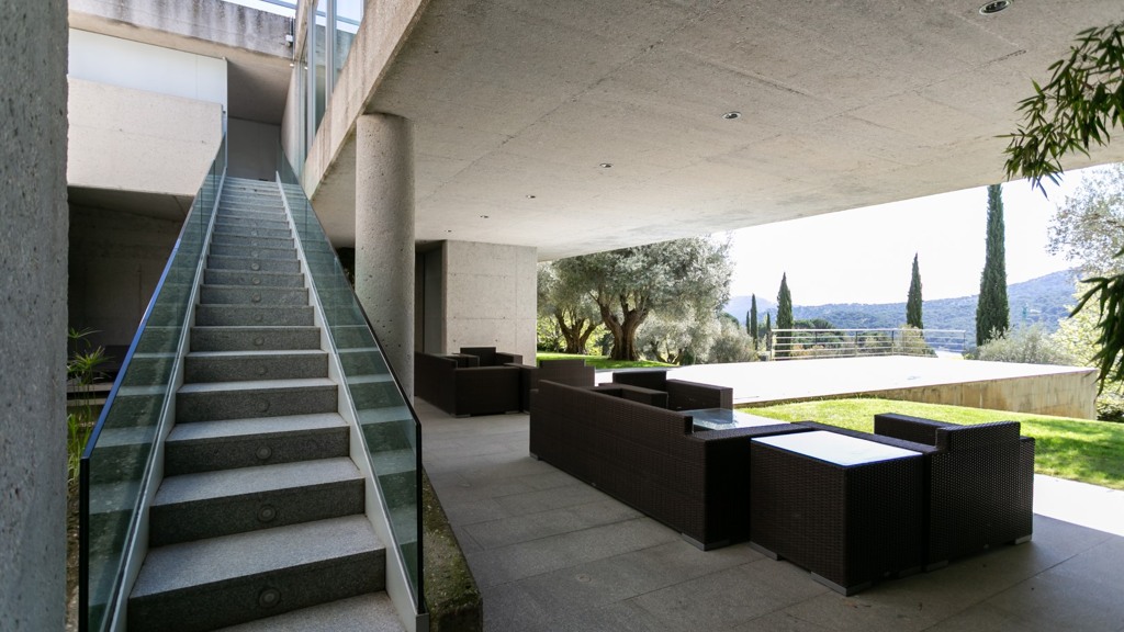Villa in Cebreros, Avila, Spain 5 bedrooms, 696 sq.m. No. 105805