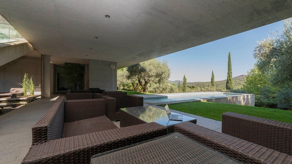 Villa in Cebreros, Avila, Spain 5 bedrooms, 696 sq.m. No. 105805