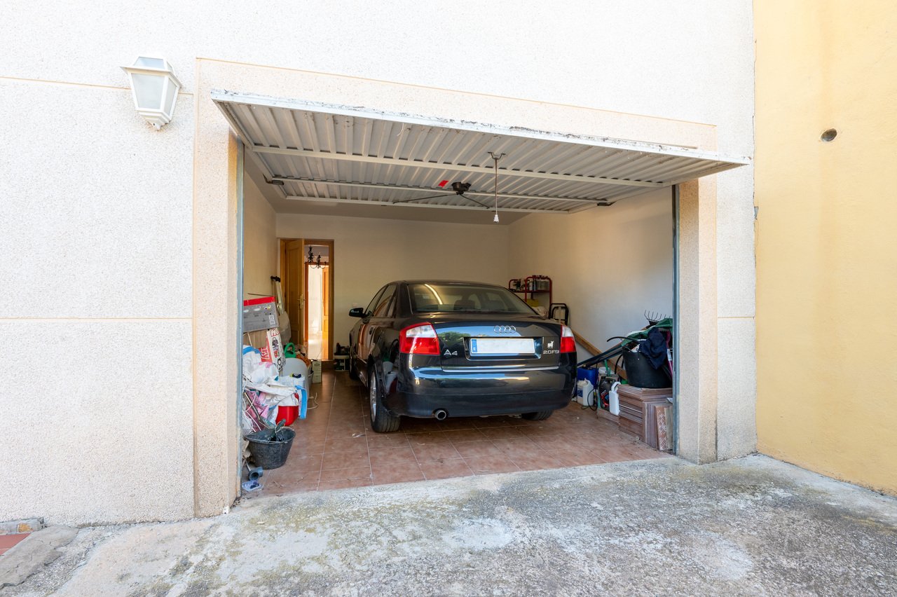 Villa i Algorfa, Alicante, Spanien 4 sovrum, 228 kvm. Nr. 84348