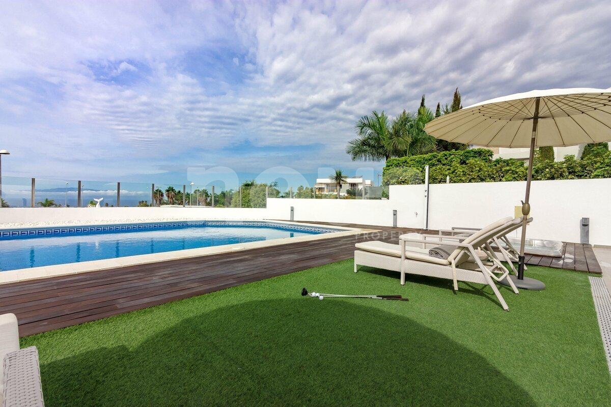 Villa in Adeje, Tenerife, Spanien 3 Schlafzimmer, 250 m2 Nr. 109824