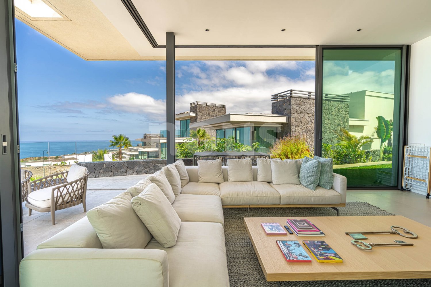 Villa in Abama, Tenerife, Spain 3 bedrooms, 312 sq.m. No. 109820