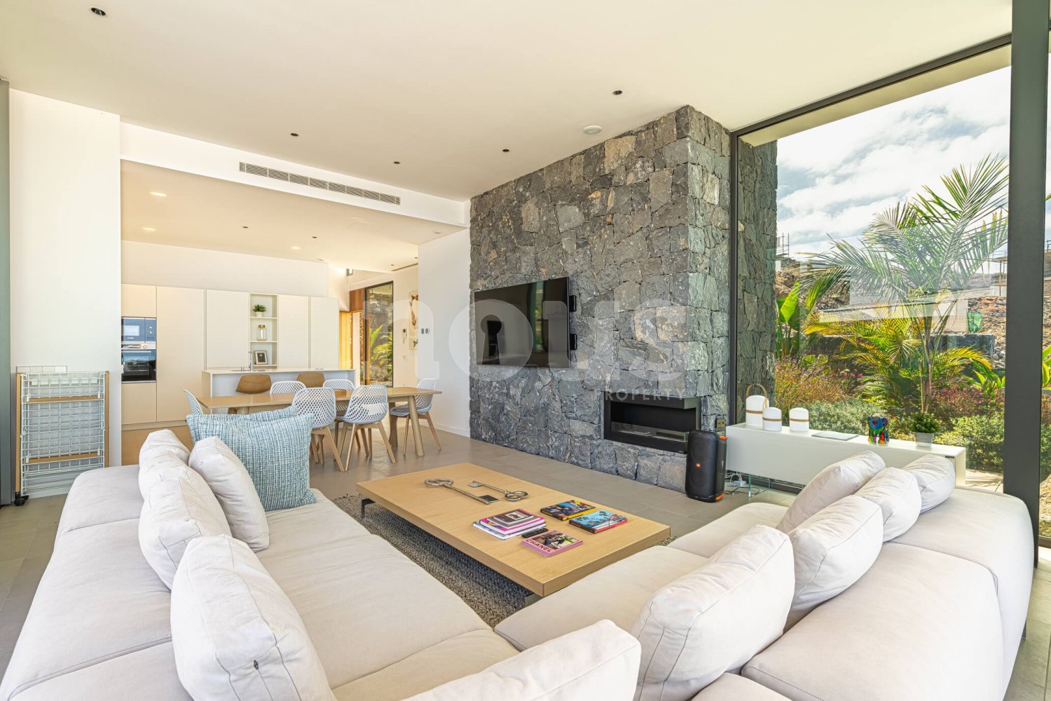 Villa in Abama, Tenerife, Spain 3 bedrooms, 312 sq.m. No. 109820