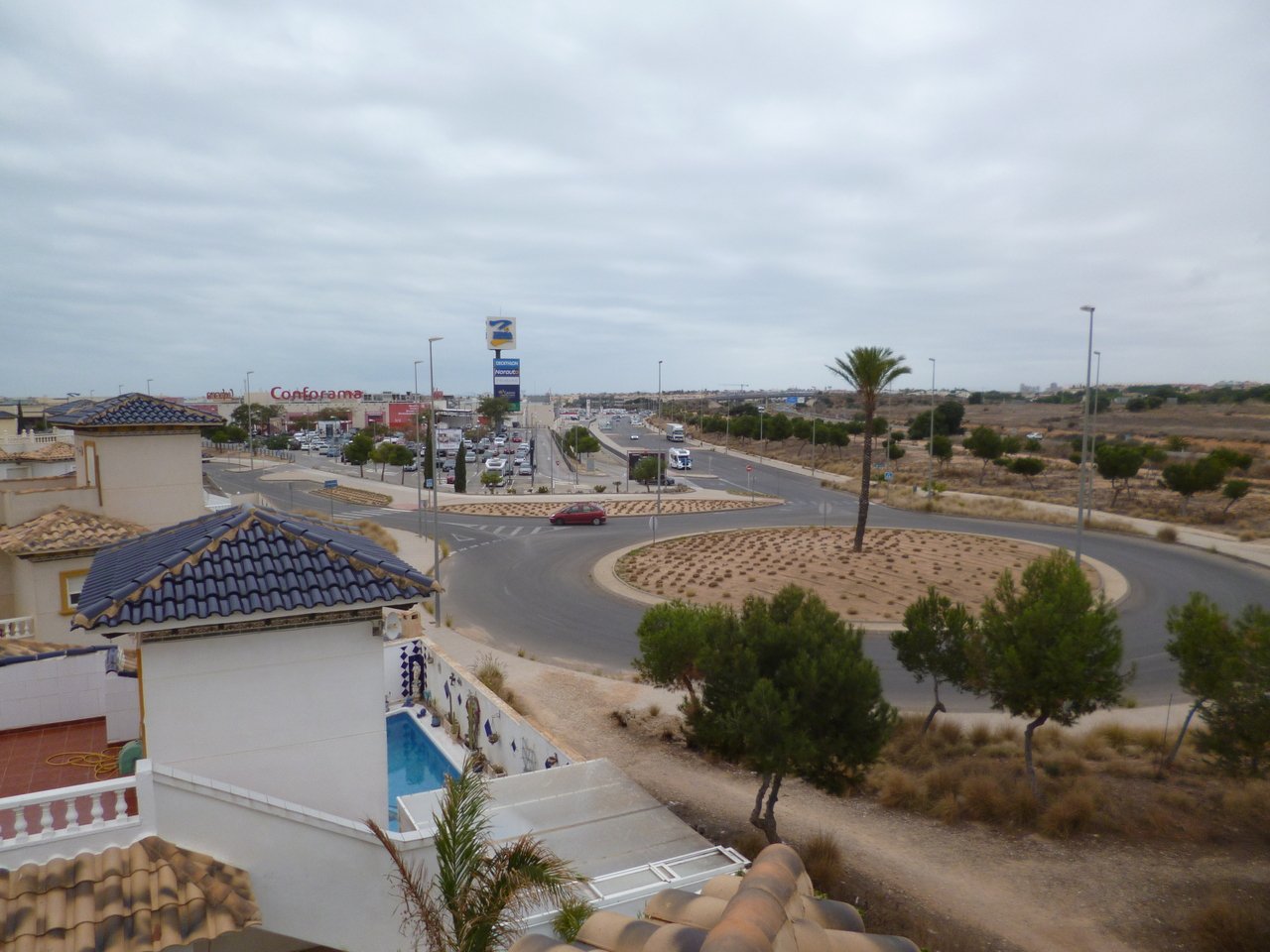 Huvila Playa Flamenca II, Alicante, Espanja 4 makuuhuonetta,  No. 91989