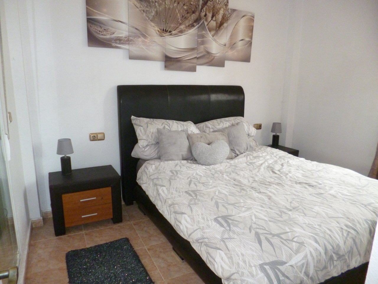 Huvila Playa Flamenca II, Alicante, Espanja 4 makuuhuonetta,  No. 91989