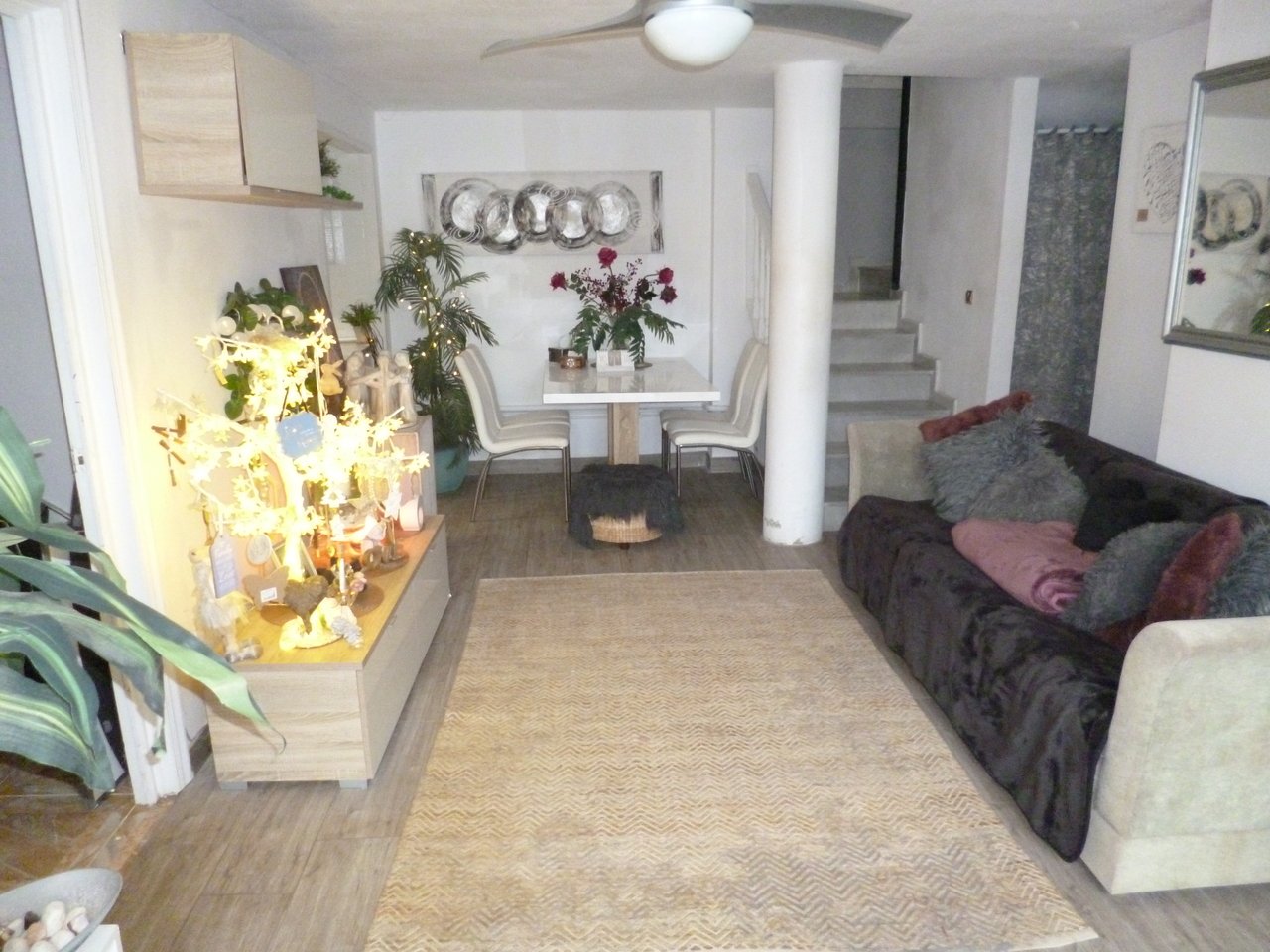 Huvila Playa Flamenca II, Alicante, Espanja 4 makuuhuonetta,  No. 91989