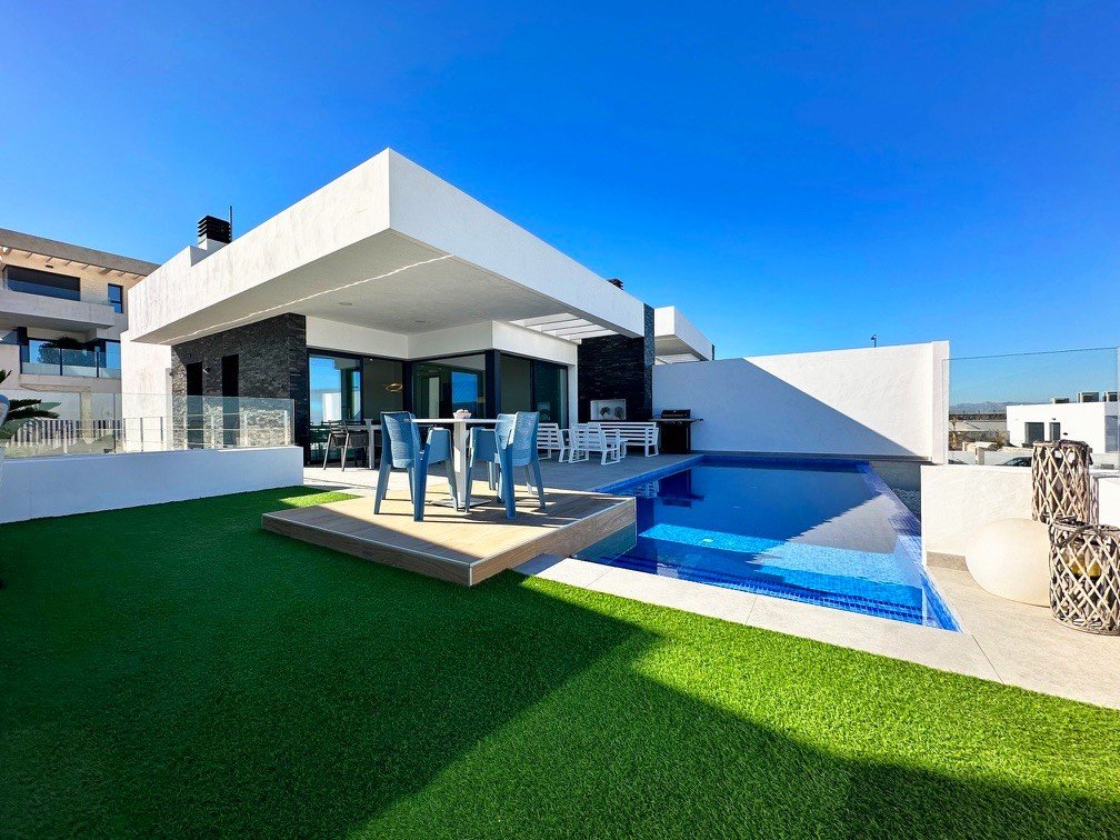 Villa en Rojales, Alicante, España 3 dormitorios, 193 m2 No. 91988