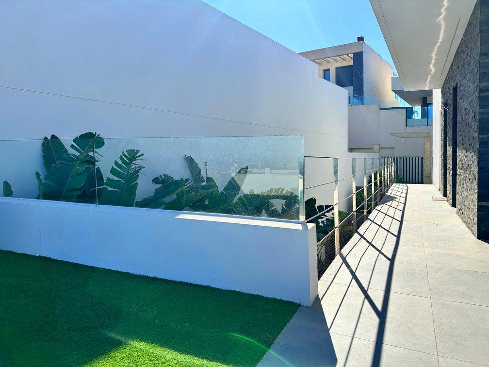Villa en Rojales, Alicante, España 3 dormitorios, 193 m2 No. 91988