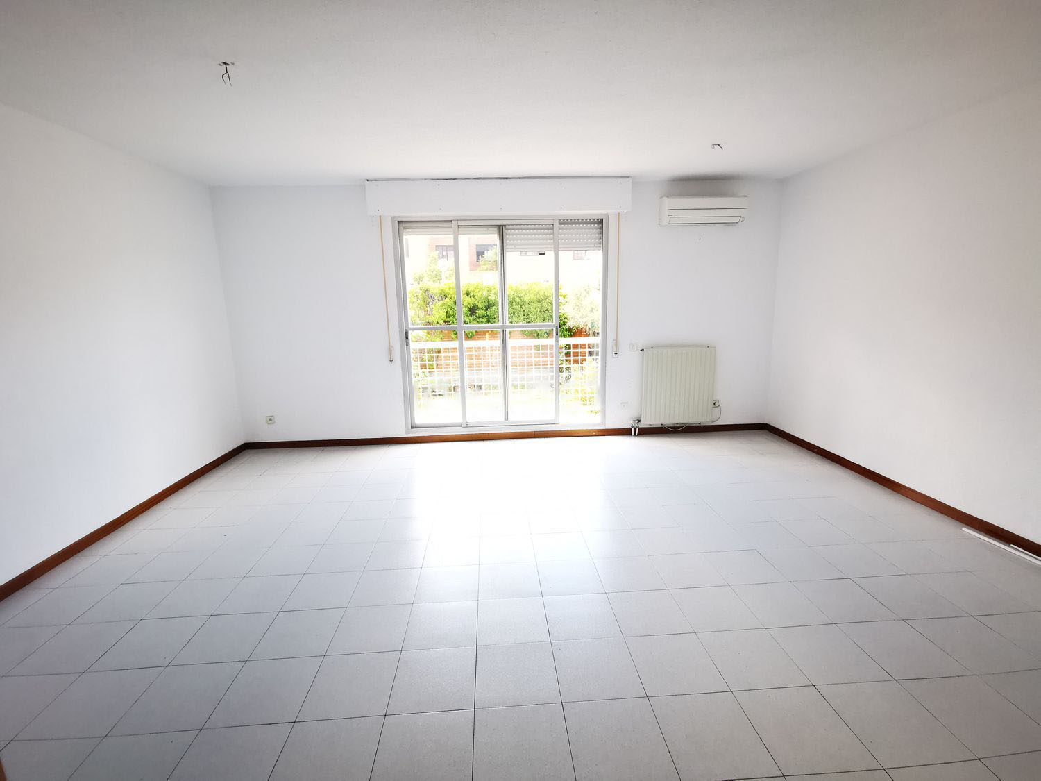 Tvåvåningslägenhet i Madrid, Spanien 4 sovrum, 216 kvm. Nr. 59147