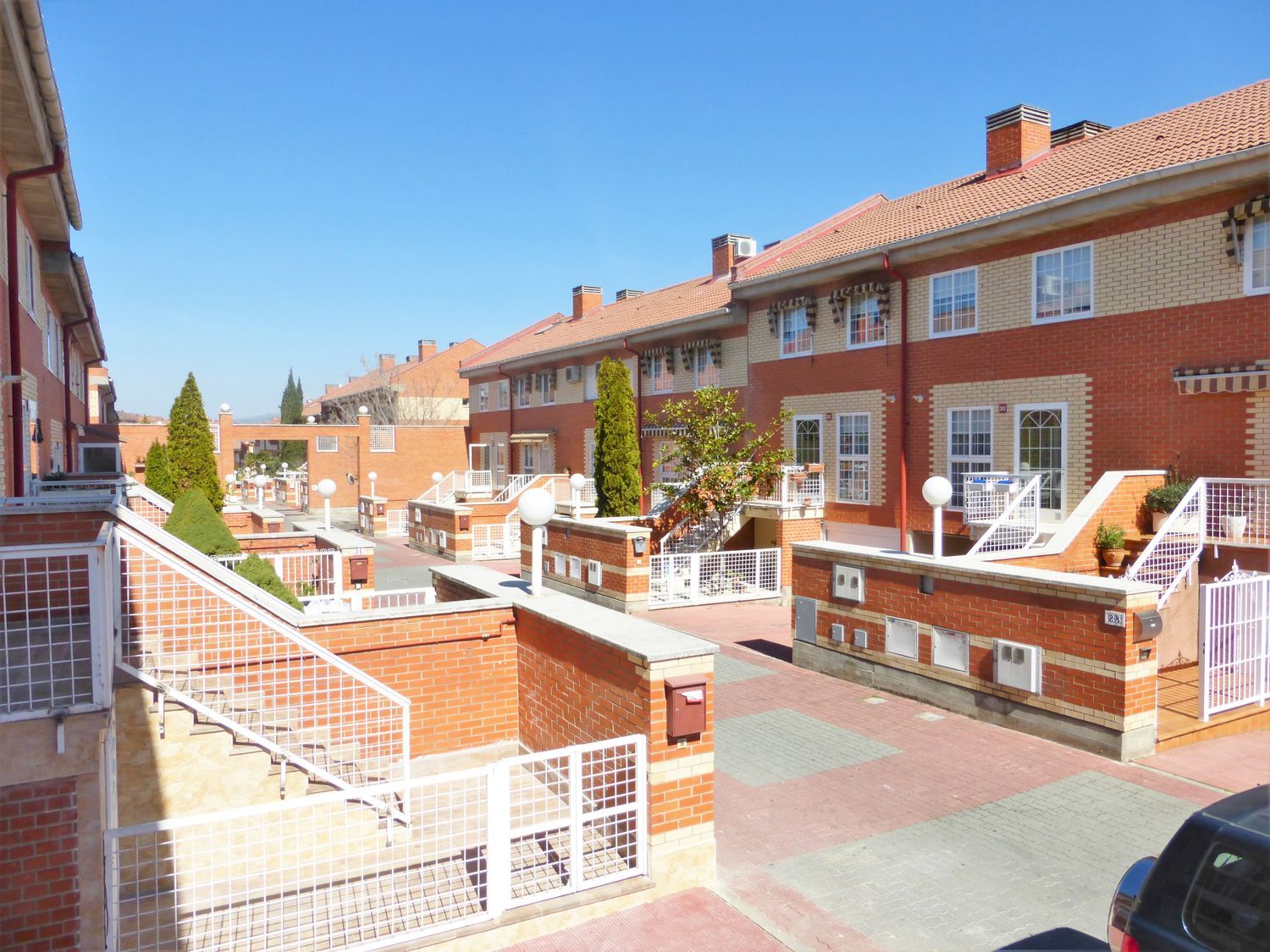 Tvåvåningslägenhet i Madrid, Spanien 4 sovrum, 216 kvm. Nr. 59147