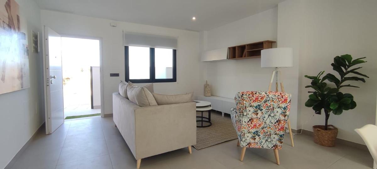 Hus i Cartagena, Murcia, Spanien 3 sovrum, 109 kvm. Nr. 112852