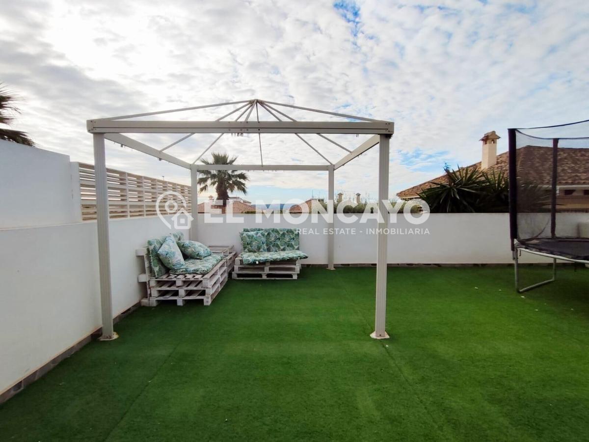 Villa in San Fulgencio, Alicante, Spain 9 bedrooms, 354 sq.m. No. 112848