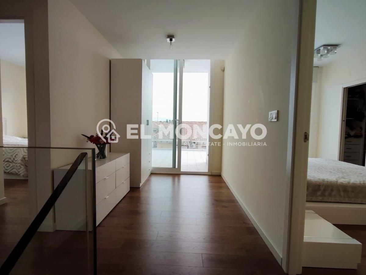 Villa in San Fulgencio, Alicante, Spain 9 bedrooms, 354 sq.m. No. 112848