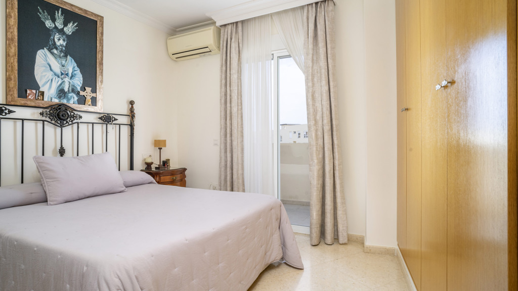 Penthouse w Estepona, Malaga, Hiszpania 4 sypialnie, 144.87 mkw. nr 108224