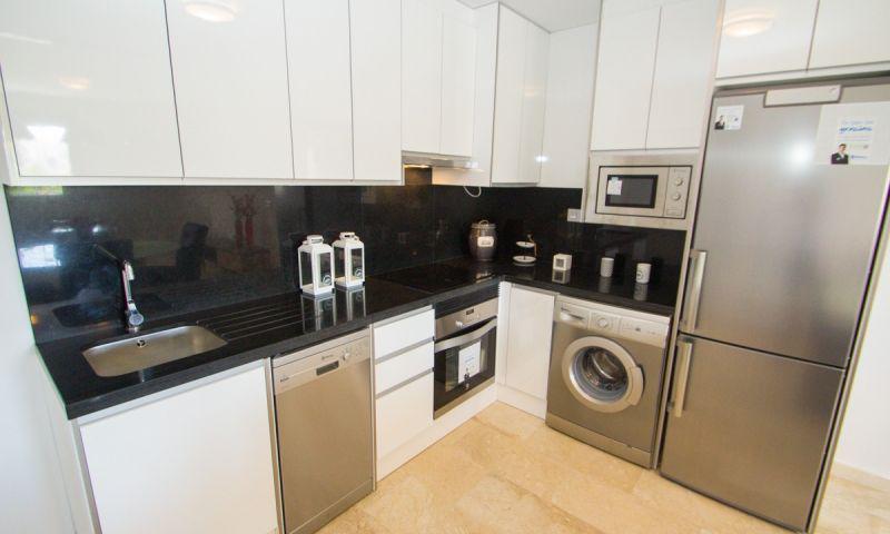 Apartamento en Alicante, España 2 dormitorios, 65 m2 No. 111340