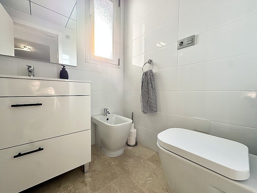 Apartamento en Villamartin, Alicante, España 2 dormitorios, 70 m2 No. 111337