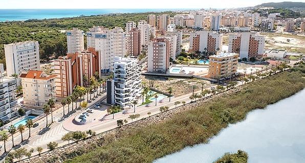 Takvåning i Guardamar del Segura, Alicante, Spanien 2 sovrum, 76 kvm. Nr. 111342