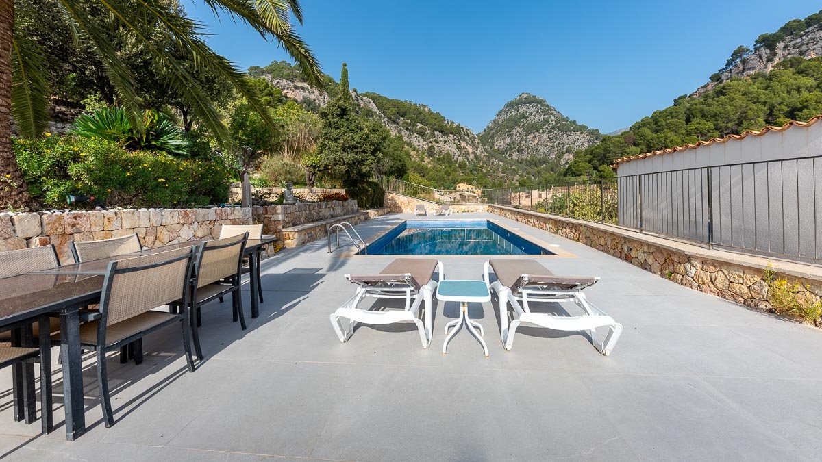 Villa in Caimari, Mallorca, Spain 5 bedrooms, 387 sq.m. No. 63004
