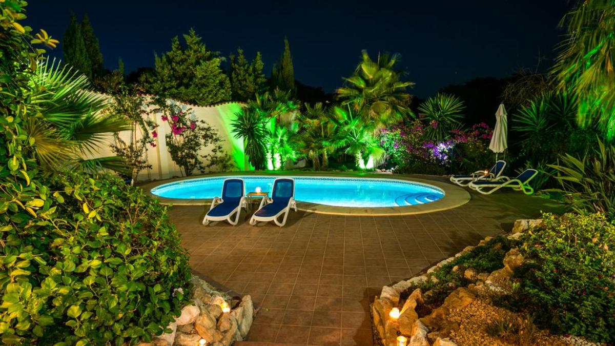 Villa a Javea, Alicante, Spagna 5 camere da letto, 333 mq. N° 113077