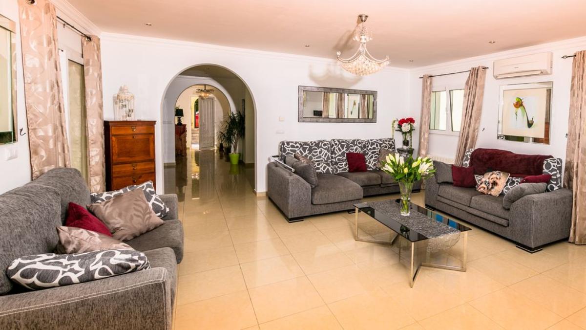 Villa a Javea, Alicante, Spagna 5 camere da letto, 333 mq. N° 113077