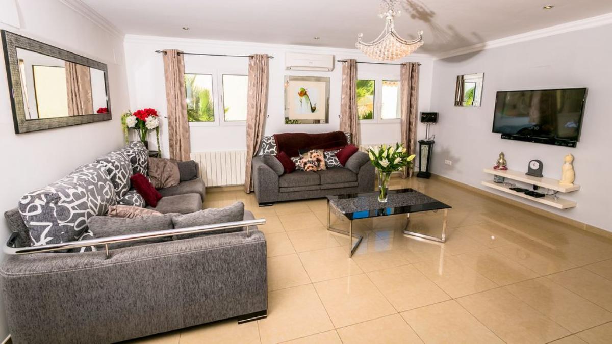 Villa a Javea, Alicante, Spagna 5 camere da letto, 333 mq. N° 113077