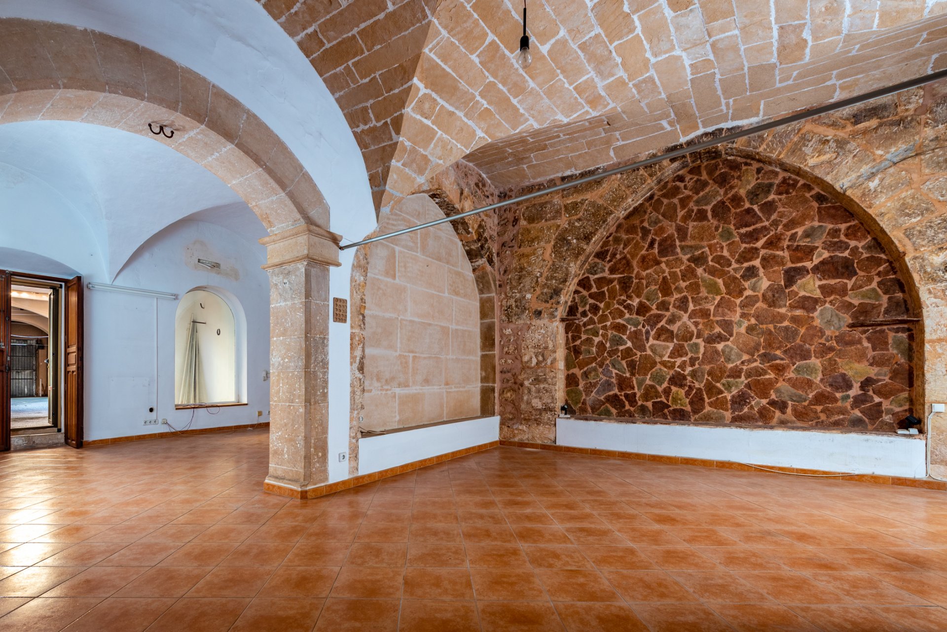 Kaupunkipientalo Campos, Mallorca, Espanja 4 makuuhuonetta, 507 m2 No. 92665
