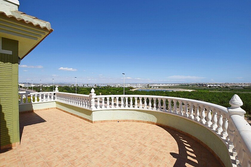 Вилла в Торревьеха, Аликанте, Испания 3 спальни, 154м2 №103639
