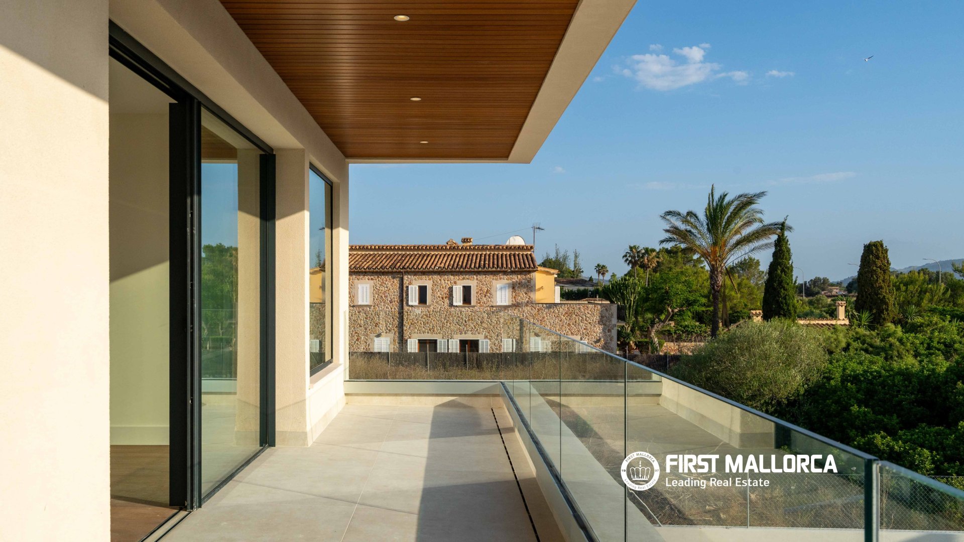 Huvila Port De Pollenca, Mallorca, Espanja 5 makuuhuonetta, 413 m2 No. 51110