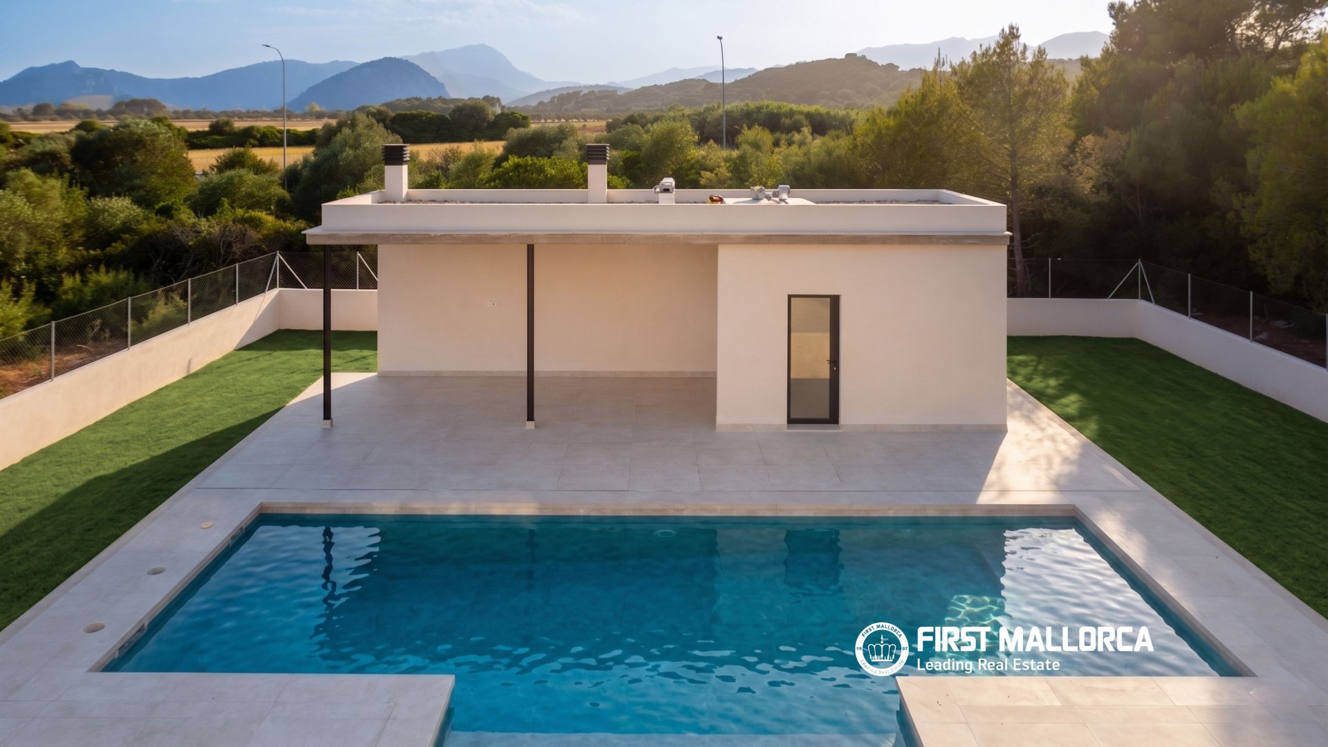 Huvila Port De Pollenca, Mallorca, Espanja 5 makuuhuonetta, 413 m2 No. 51110