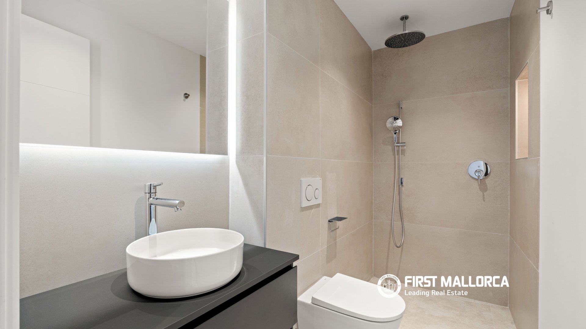 Huvila Port De Pollenca, Mallorca, Espanja 5 makuuhuonetta, 413 m2 No. 51110