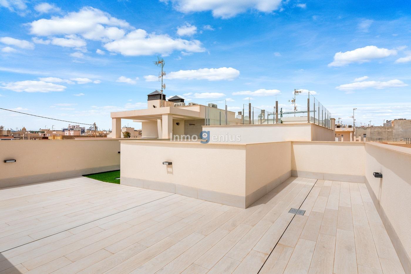 Apartment à Torrevieja, Alicante, Espagne 2 chambres, 73 m2 No. 81548