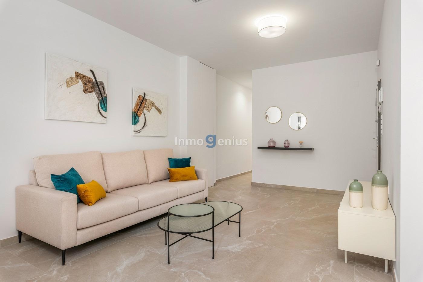 Apartment à Torrevieja, Alicante, Espagne 2 chambres, 73 m2 No. 81548