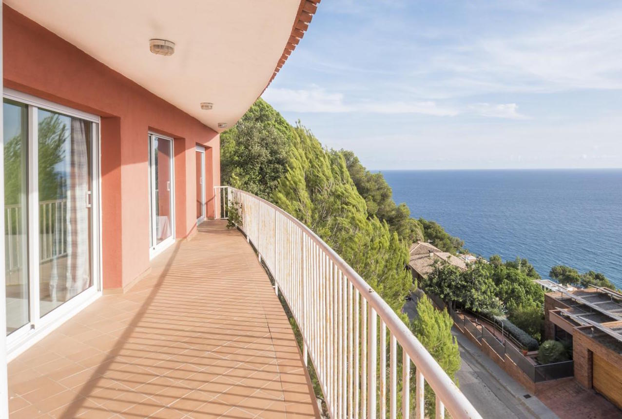 House à Blanes, Girona, Espagne 4 chambres, 344 m2 No. 23054