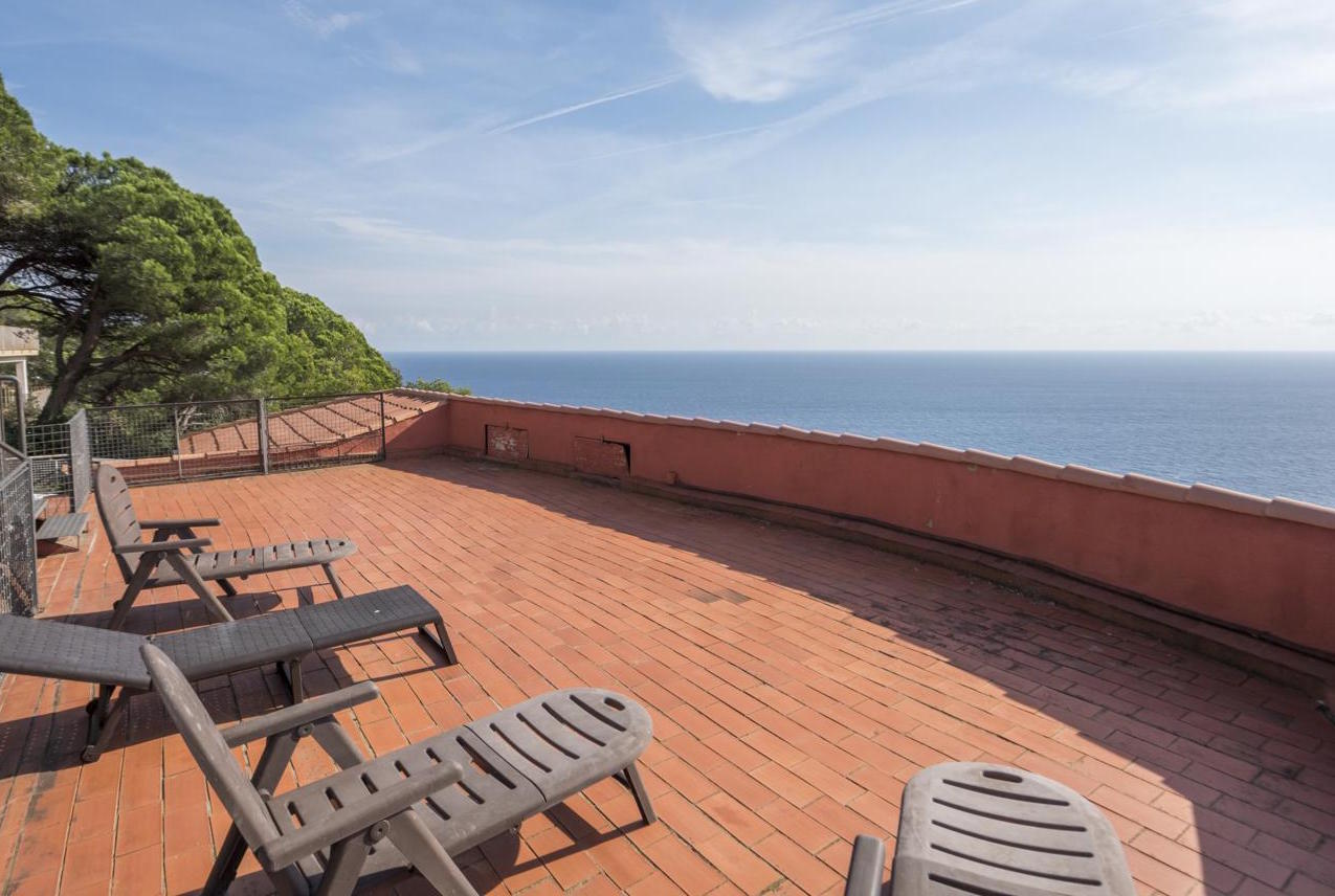 House à Blanes, Girona, Espagne 4 chambres, 344 m2 No. 23054
