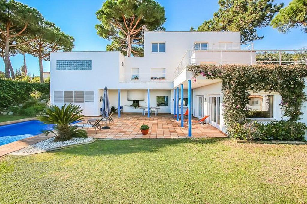Сasa en Blanes, Gerona, España 4 dormitorios, 350 m2 No. 23058