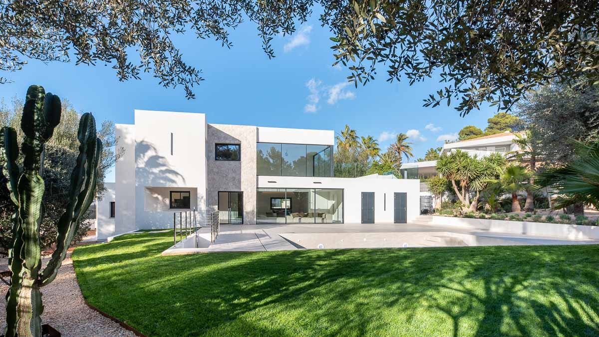 Villa in Santa Ponsa, Mallorca, Spain 6 bedrooms, 408 sq.m. No. 54043