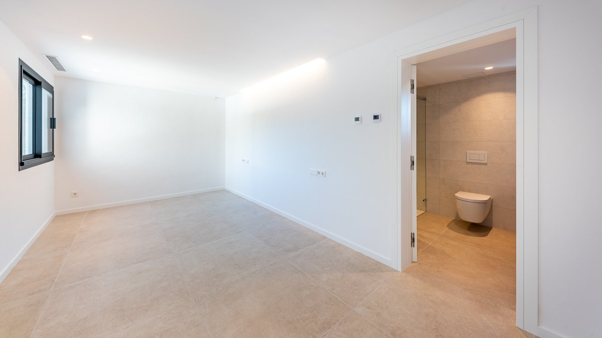 Villa in Santa Ponsa, Mallorca, Spain 6 bedrooms, 408 sq.m. No. 54043