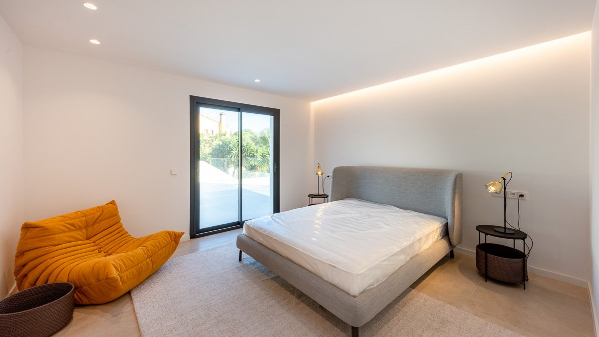 Villa in Santa Ponsa, Mallorca, Spain 6 bedrooms, 408 sq.m. No. 54043