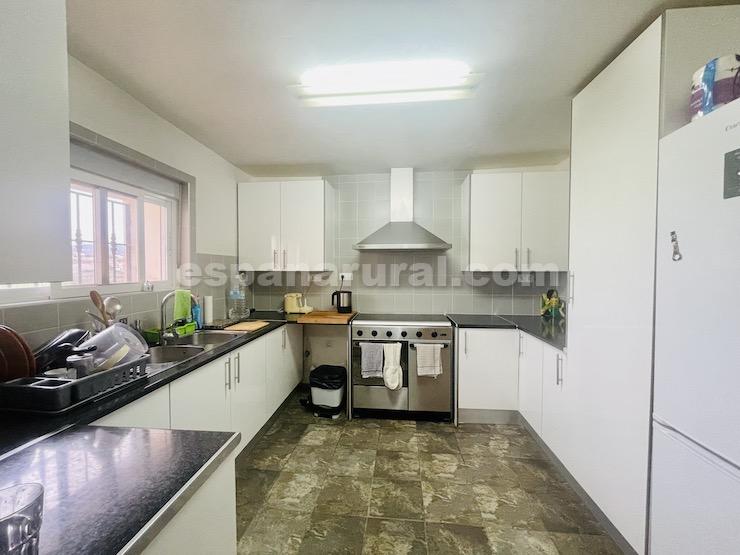 Hus i Arboleas, Almeria, Spanien 6 sovrum, 260 kvm. Nr. 93550