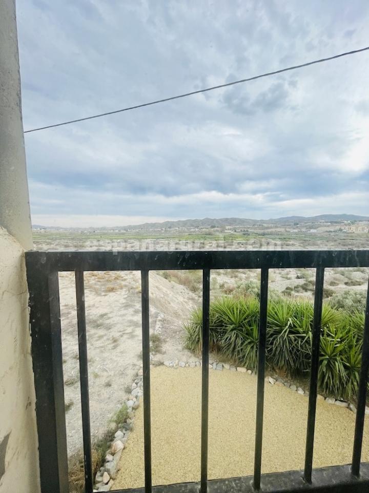 Hus i Arboleas, Almeria, Spanien 6 sovrum, 260 kvm. Nr. 93550