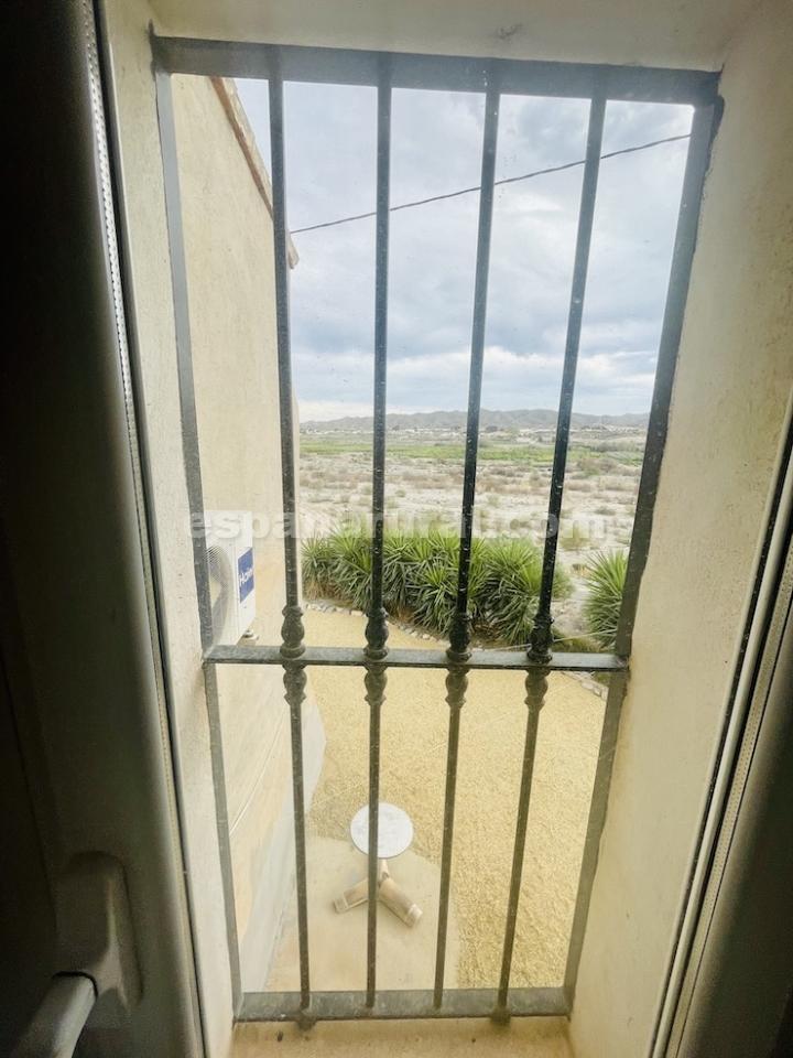Hus i Arboleas, Almeria, Spanien 6 sovrum, 260 kvm. Nr. 93550