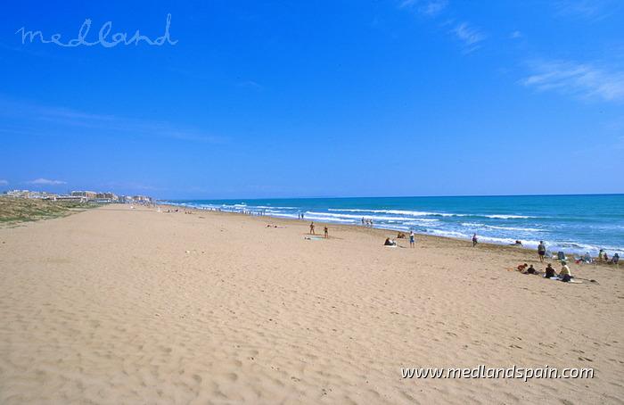 Appartamento a Torrevieja, Alicante, Spagna 2 camere da letto, 79 mq. N° 104999