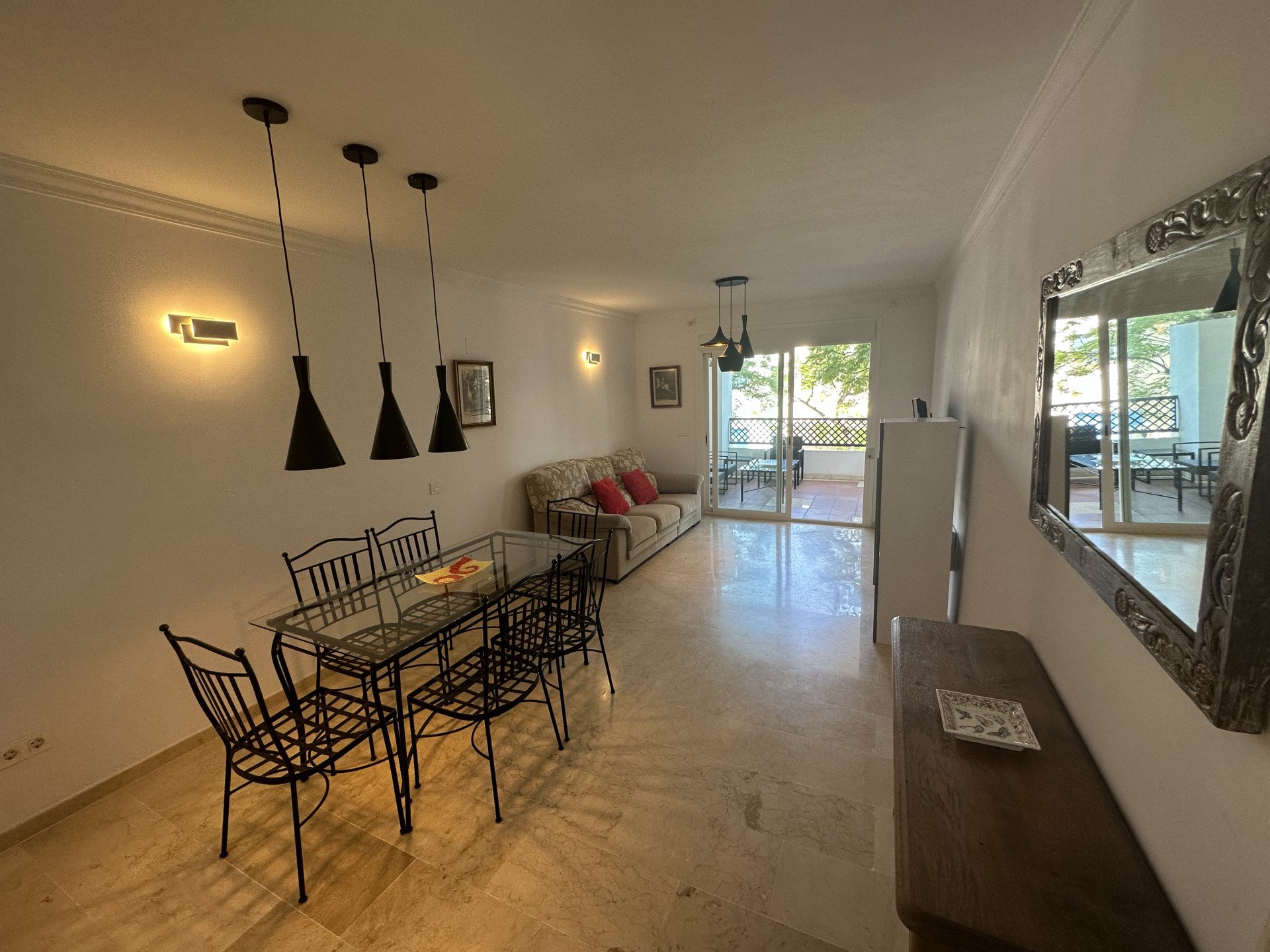 Apartament w Marbella, Malaga, Hiszpania 2 sypialnie, 95 mkw. nr 84014