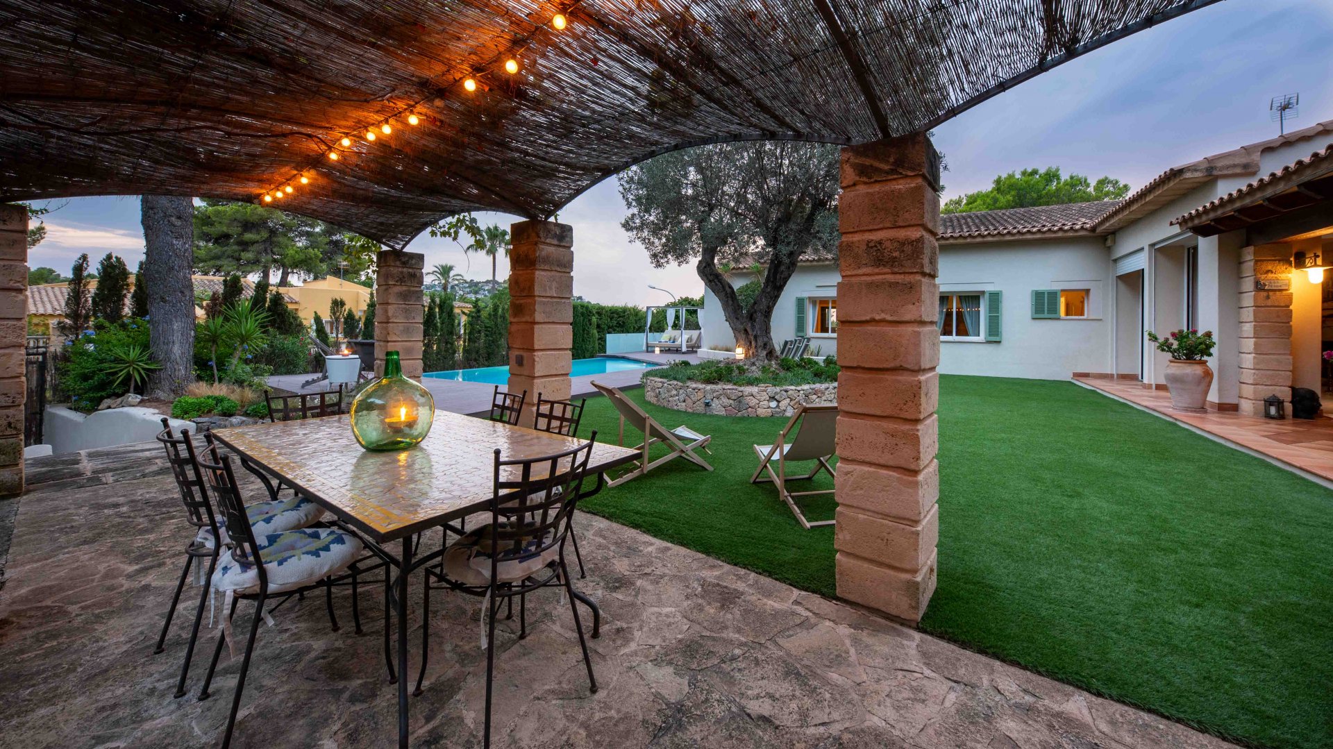 Villa à Santa Ponsa, Mallorca, Espagne 4 chambres, 481 m2 No. 111832